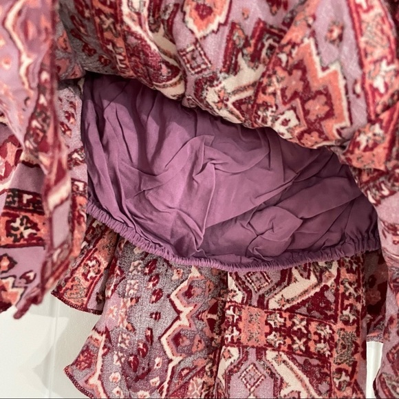 NWOT Olivaceous Ruffled Cropped Top - Picture 3 of 5